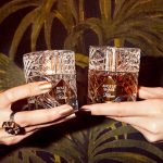 بای کیلیان رزز ان آیس 0