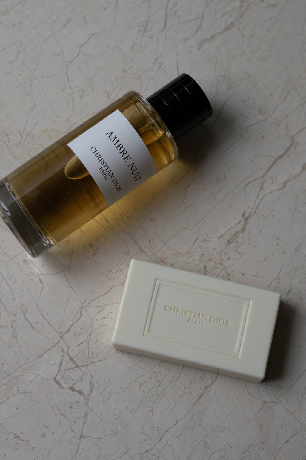 دیور امبر نایت کریستین1