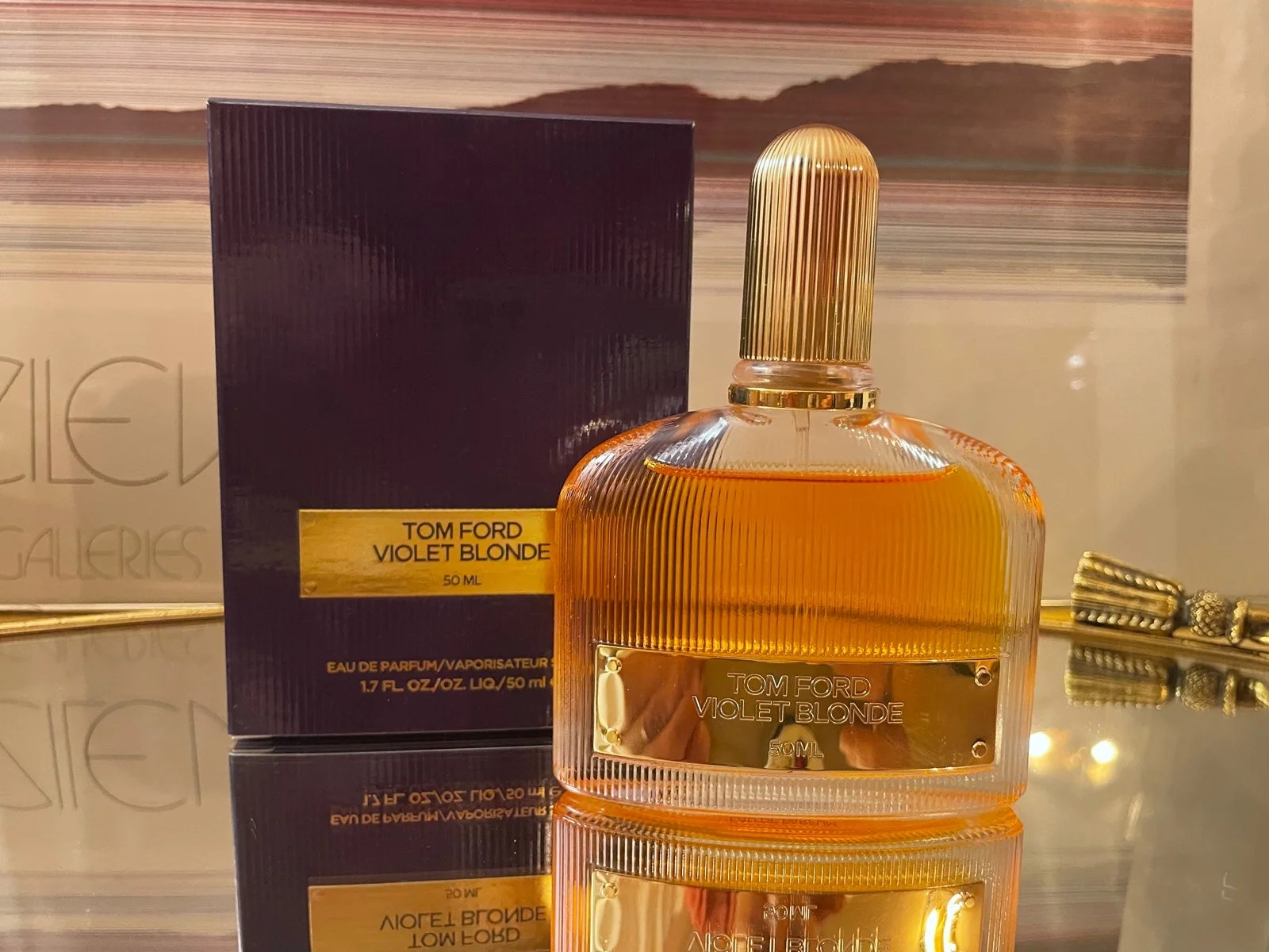 تام فورد ویولت بلوند 3 تام فورد ویولت بلوند2