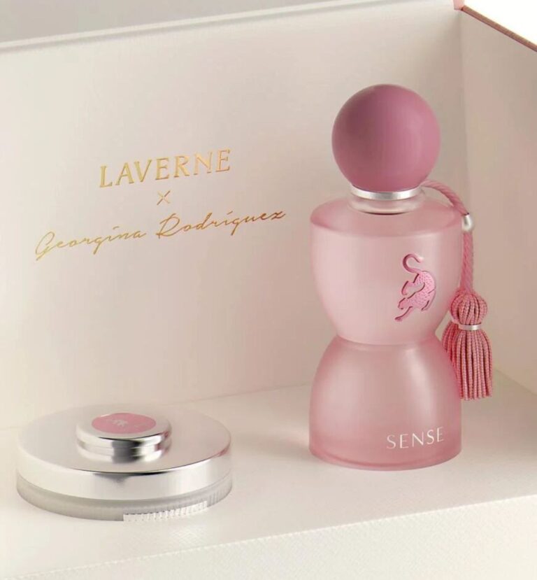 جورجینا سنس لاورن